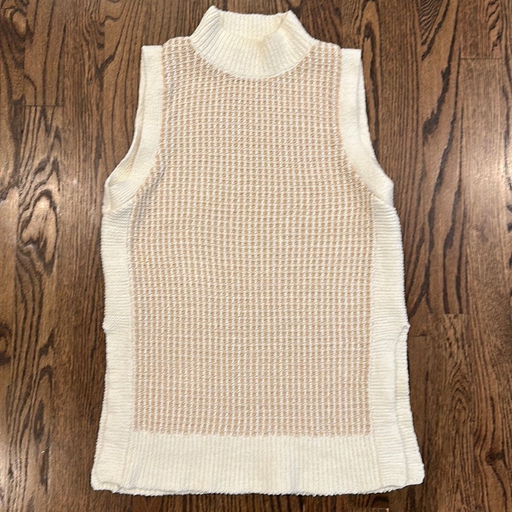 Club Monaco sleeveless mock-neck sweater (XS)